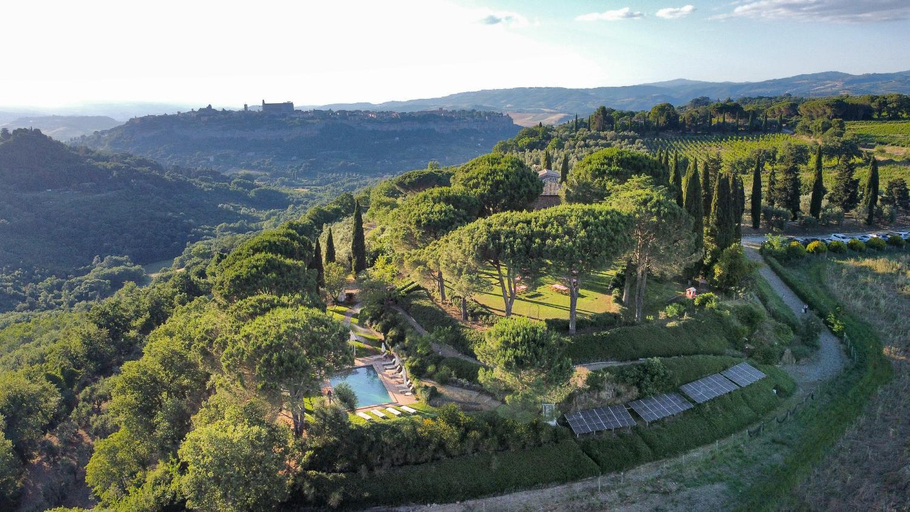 5, Torre Collevento Luxury Villa, Terni