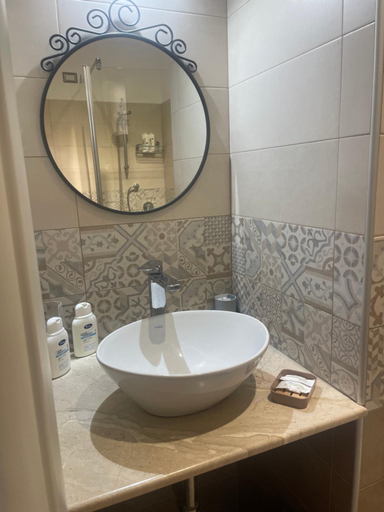 Bathroom 3, La Bella Balla-ro Rooms, Palermo