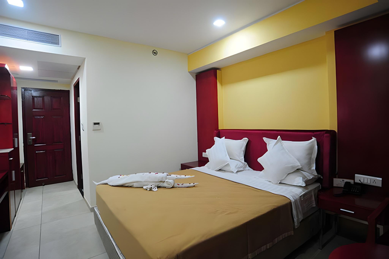 Bedroom 2, Townhouse Anand Formerly Hotel The Maison, Anand