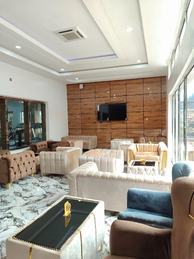 Bar/lounge 5, Immaculate Excellence Luxury Hotel, Owerri Municipal