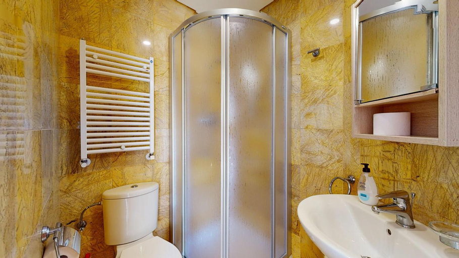 Bathroom 3, Villa Ombu - A Murcia Holiday Rentals Property, Murcia