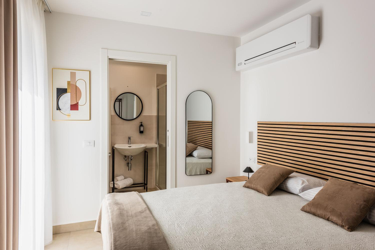 Bedroom 4, Case Varanni Rooms, Catania