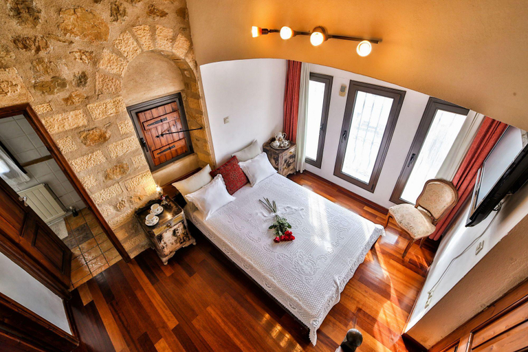Bedroom 3, Four Seasons Stonework Castle, Attica