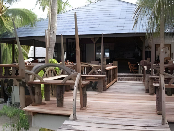 Food & Drinks 5, Chaloklum Bay Resort, Ko Phangan