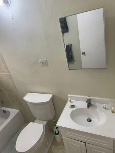 Bathroom 3, Sians Starfruit Villa