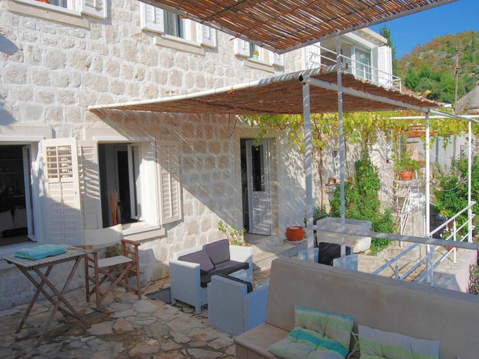 Others 5, Villa Tony - Five Bedroom Villa with Terrace, Swimming Pool and Sea View, Pojezerje