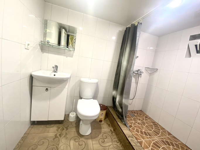 Bathroom 3, Briz, Sochi gorsovet