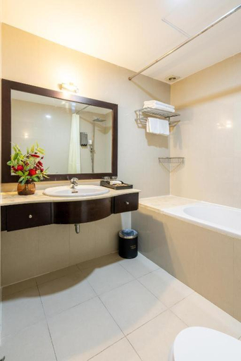 Bathroom 3, La Bonita hotel and Apartment, District 7