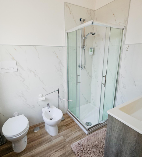 Bathroom 4, B&B Al 17, Avellino