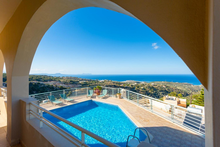 Others 4, Villa Selini, Crete