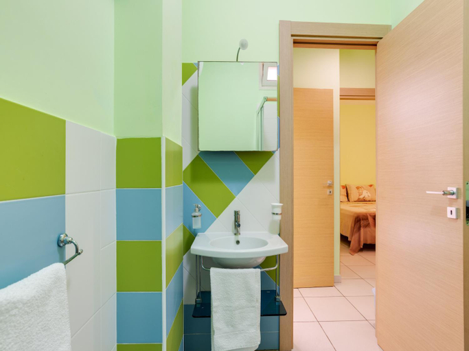 Bathroom 5, Retreat near Ionian Sea, Syracuse