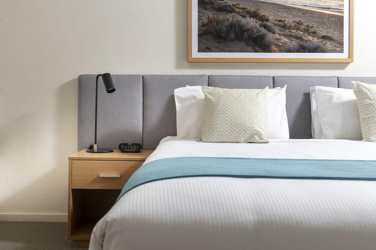 Bedroom 3, Quest Bunbury, Bunbury