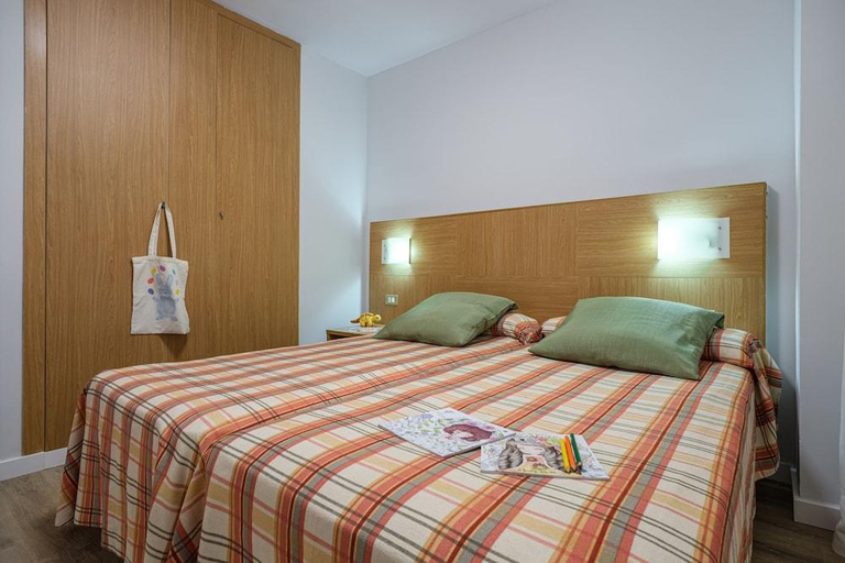 Bedroom 3, CALIFORNIA APARTMENTS, Tarragona