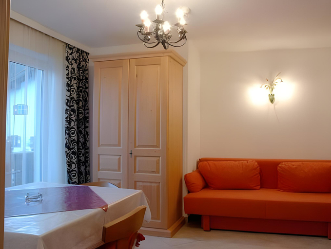 Bedroom 3, Gasthof Neumeister, Schwaz