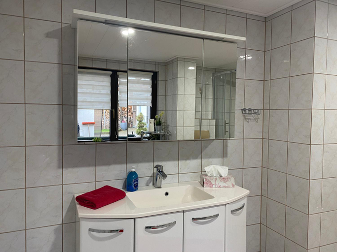 Bathroom 2, Ferienwohnungen Petra, Ilm-Kreis