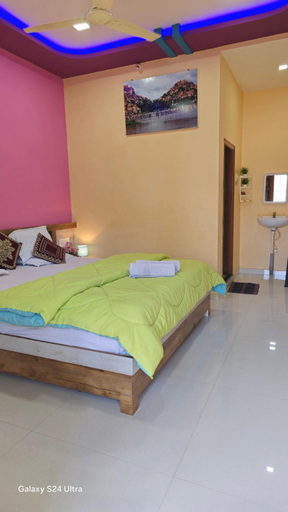 Bedroom 2, Abhi Homestay Hampi, Bellary