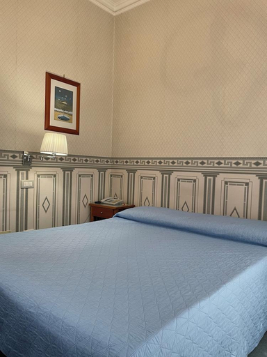 Bedroom 3, City Hall, Catania