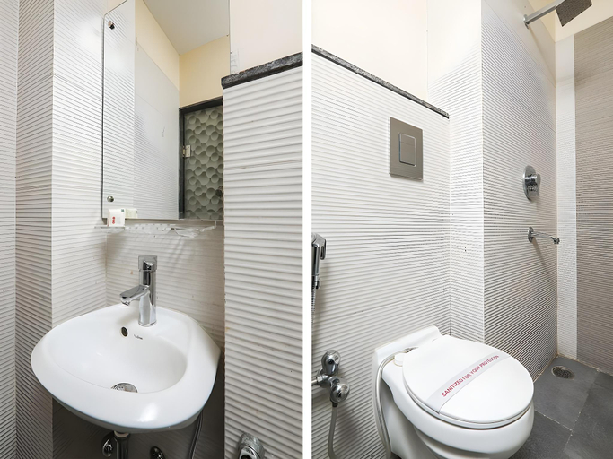 Bathroom, Hotel Amar International, Delhi