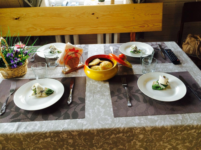 Food & Drinks 4, Agrousadba Домик в деревне, Nyas'vizh