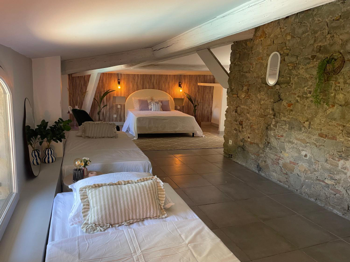 Bedroom 1, La Tuilerie du Bazalac, Aude