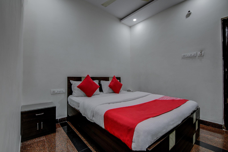 Bedroom 3, Hotel VB Grand, Visakhapatnam