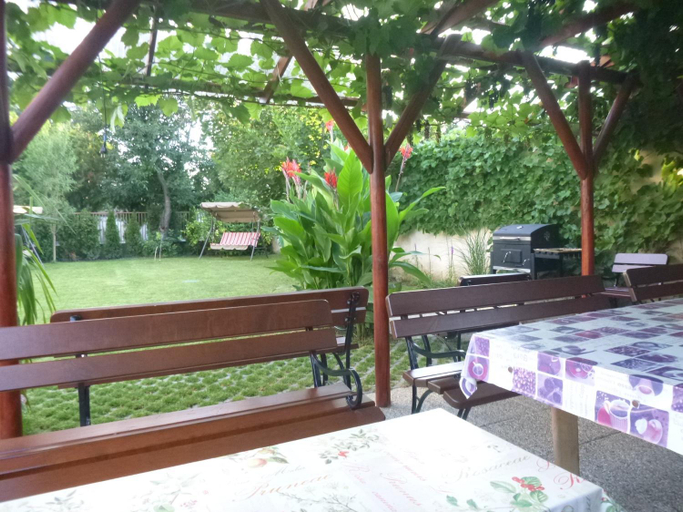Garden 3, Apartmanovy dom Grand, Nové Zámky