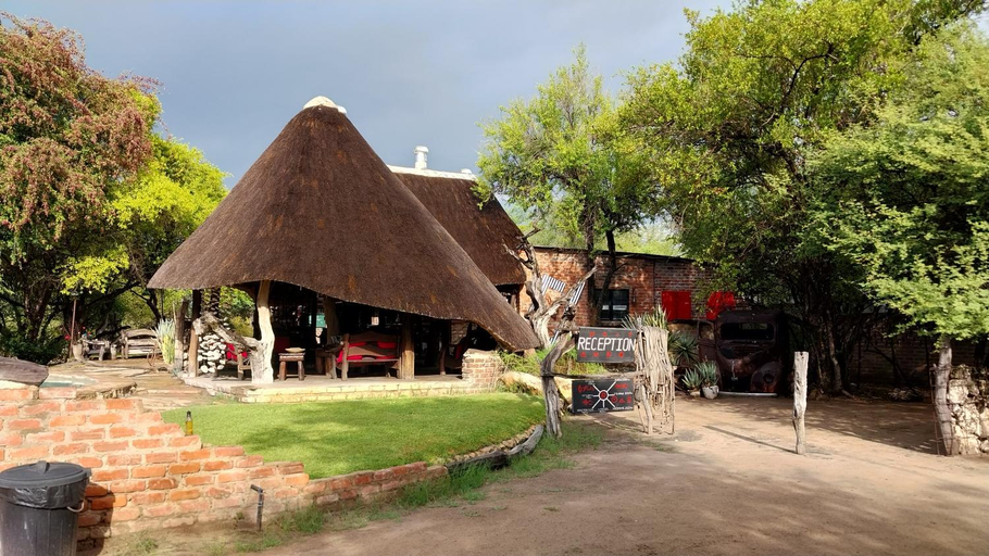 Public Area 3, Roy's Rest Camp, Grootfontein