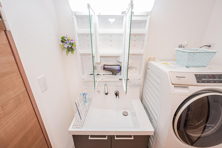 Others 3, Bright Modern Airbnb in Tokyo's Northern District, Kita