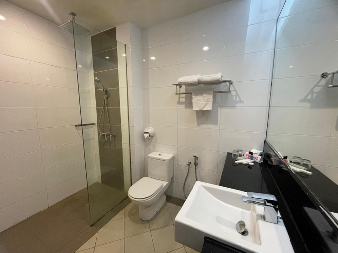 Bathroom 5, Times Hotel, Bandar Seri Begawan