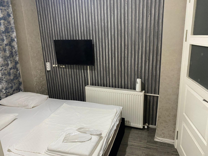 Bedroom 2, Eyup Kral Small Suit, Eyüp