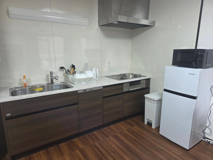 Others 4, MORI Apartment (Dotonbori) (42m², 2 Bedrooms, 1 Private Bathroom), Osaka