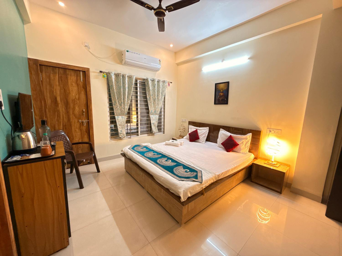 Bedroom 3, Hotel SHIVASHRAY Luxury Stays & Inn, Ujjain