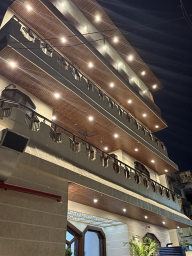 Exterior & Views 2, Velora Inn, Varanasi