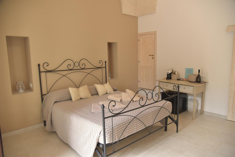 Bedroom 3, Il Trullo di Bina, Brindisi