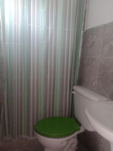 Bathroom 3, Ipay Alojamiento Familiar, Tumbaya