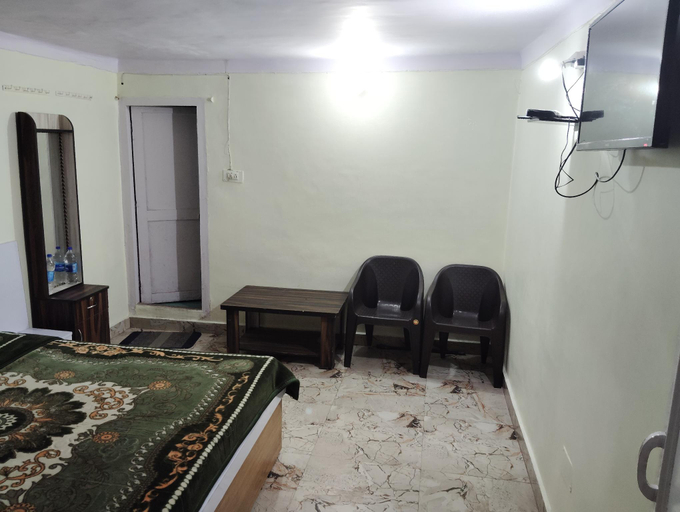 Bedroom 2, JK Guest House, Nainital