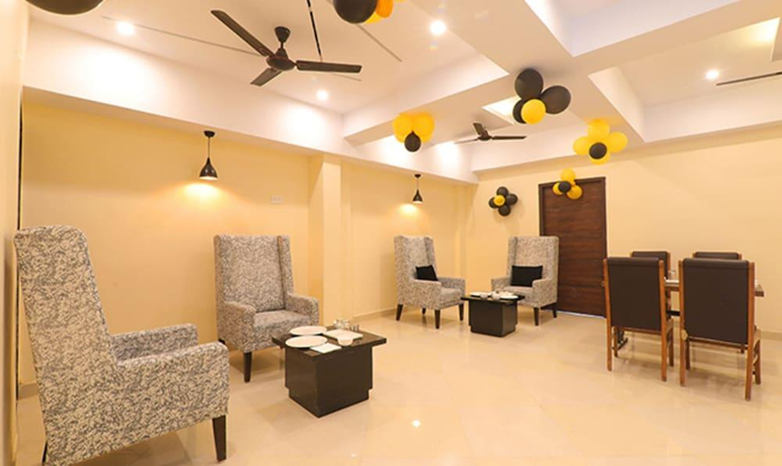 Others 5, Hotel skyline, Lucknow