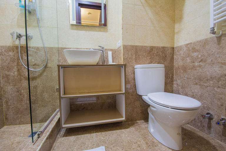 Bathroom 4, Marionn Hotel, Tbilisi