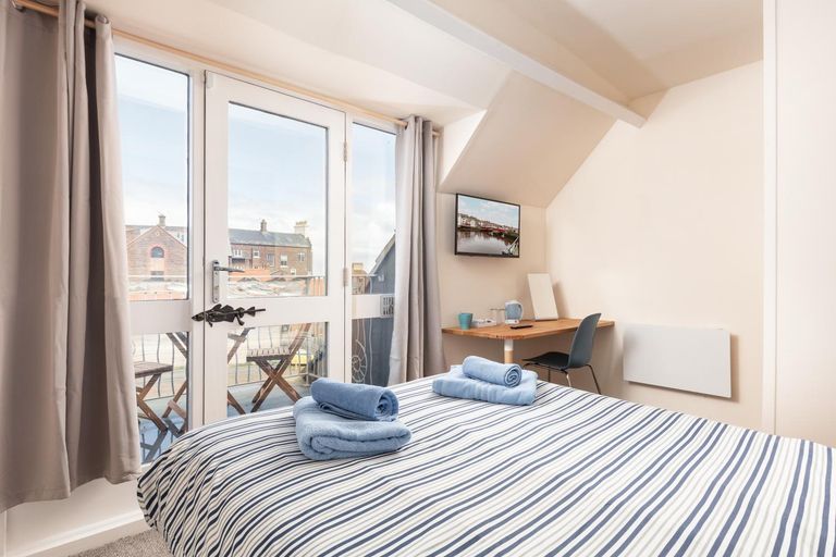Bedroom 2, Silver Street Suites, North Yorkshire