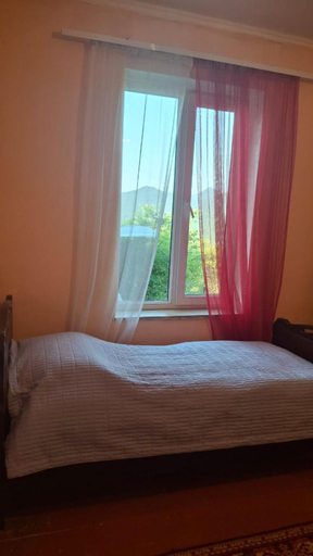 Bedroom, Hovk Guesthouse