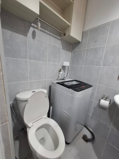 Bathroom 3, Kings staycation at mall of asia, Pasay City
