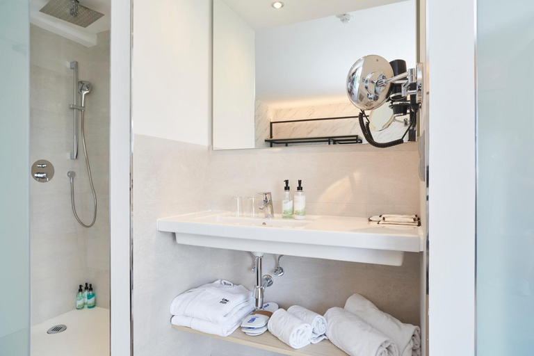 Bathroom 3, Invisa Hotel Es Pla - Adults Only, Baleares