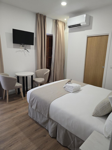 Bedroom 3, Hostal Sol 4, Sevilla