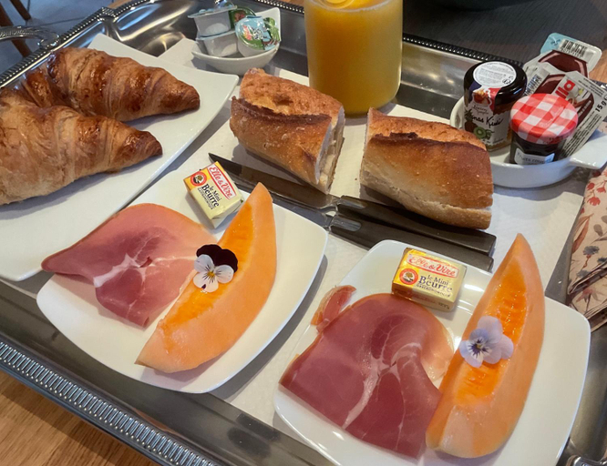 Food & Drinks 5, Chambre d'Hotes Les Bacquerins, Gironde
