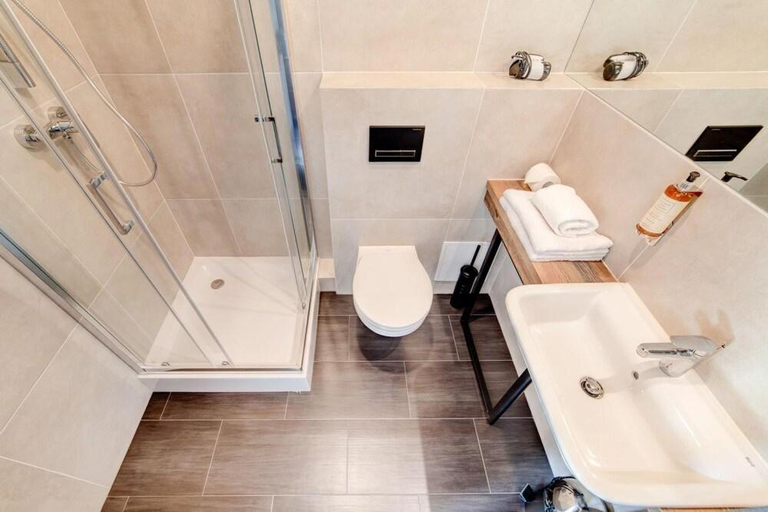 Bathroom 3, GoldApartRooms, Białystok City