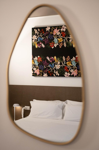 Bedroom 4, Riflessi Acireale Palace Suites, Catania