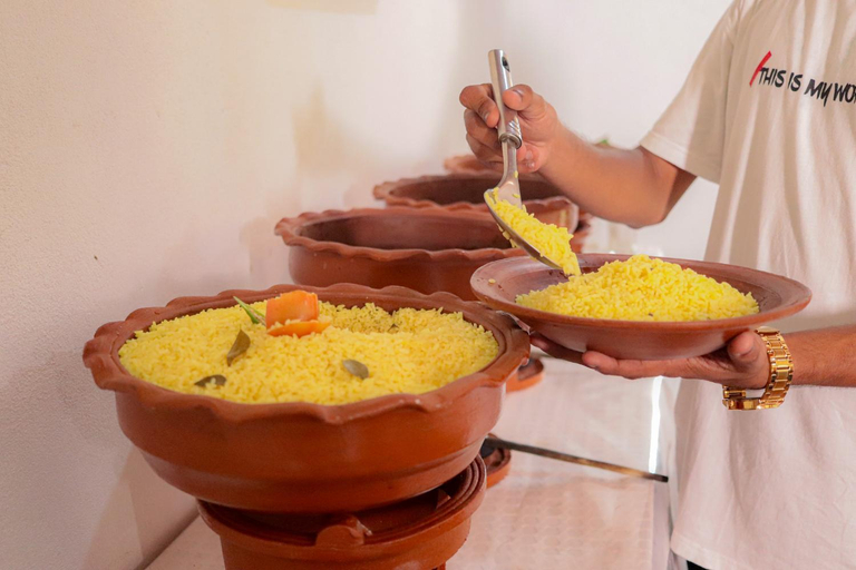 Food & Drinks 5, Villa Springwater Dellawa, Neluwa