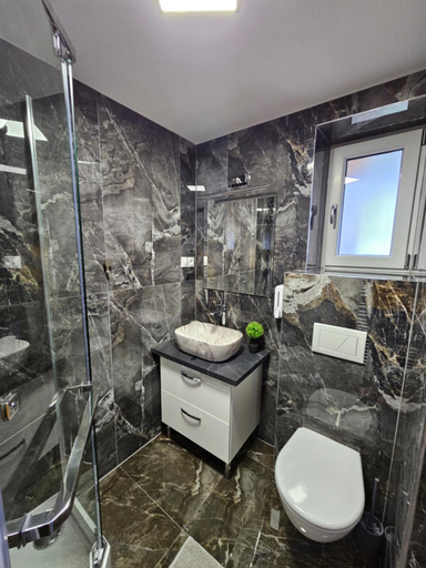 Bathroom 3, Apartmany ANJA, Poprad