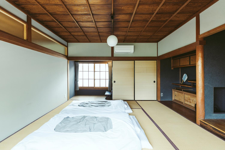 Bedroom 2, kido, Setouchi