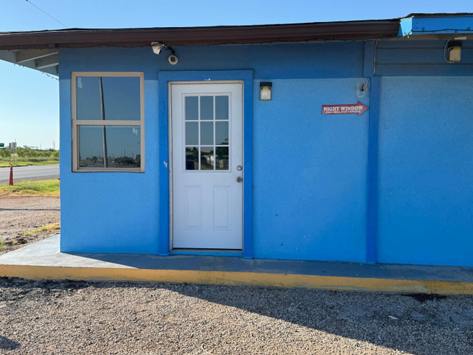 Exterior & Views, Hickman’s Motel, Stonewall